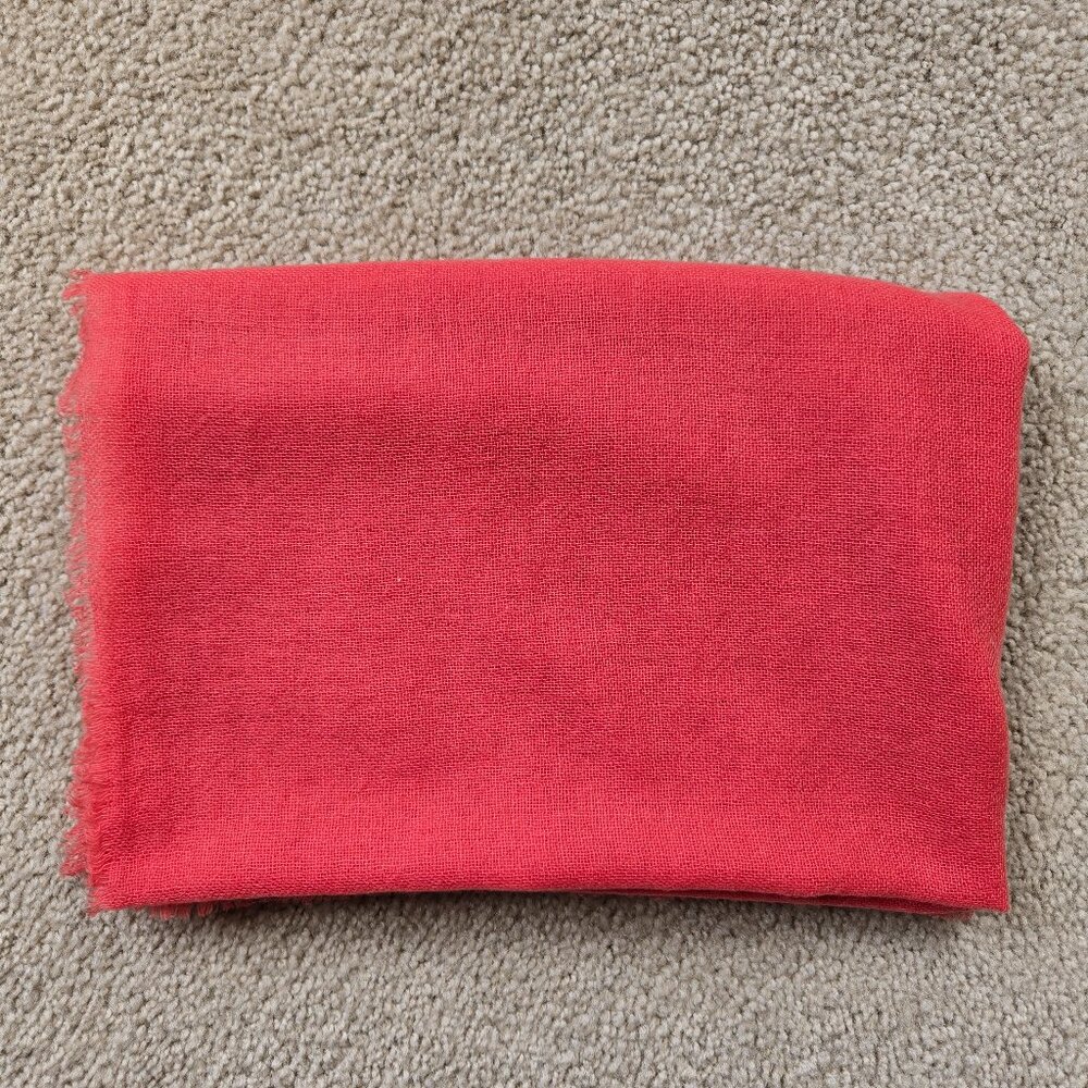NWOT Cocowai Pink Woven Cashmere Scarf *FLAW*